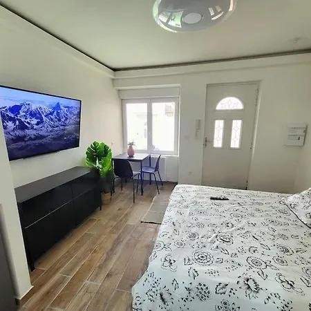 Balneo Elegant , Hyper Centre Apartmán Saint-Etienne (Loire)
